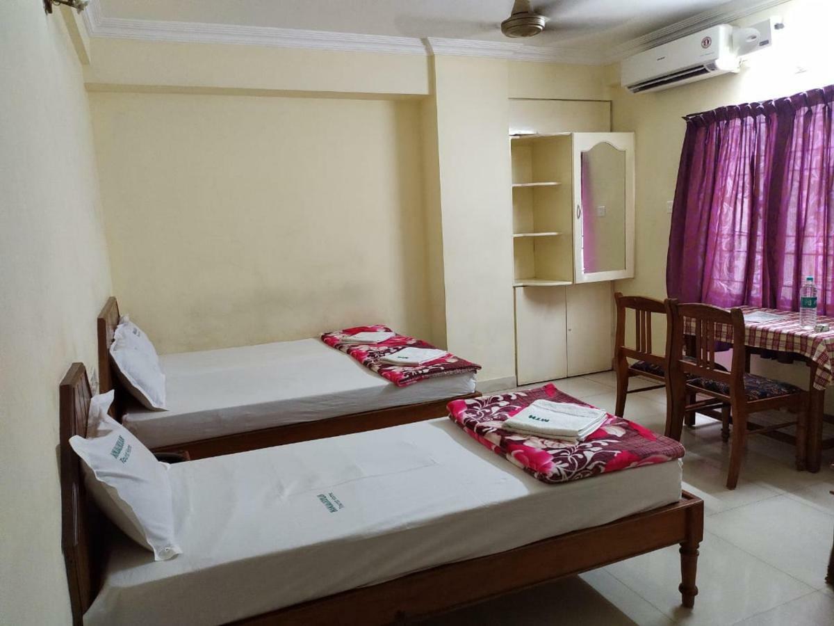 Manjalikulam Tourist Home Тривандрум Экстерьер фото